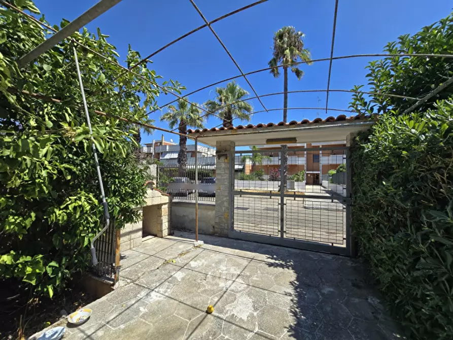 Immagine 30 di Villa in vendita  a Lecce