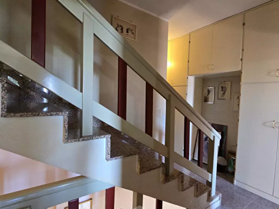 Immagine 51 di Villa in vendita  a Lecce