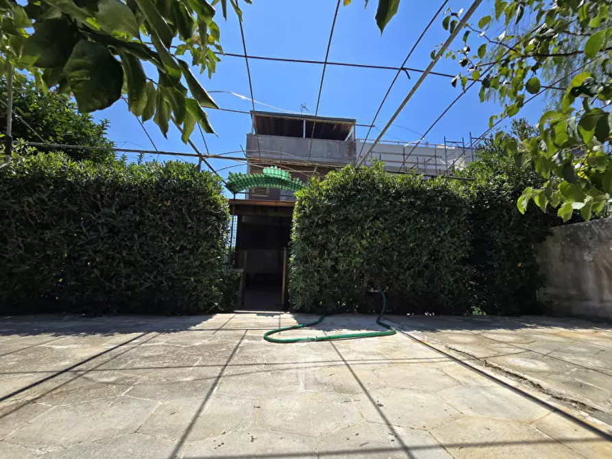 Immagine 74 di Villa in vendita  a Lecce