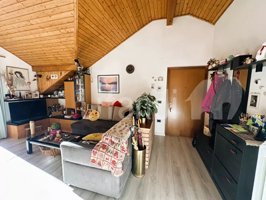 Immagine 3 di Appartamento in vendita  in via roma a Egna .Neumarkt.