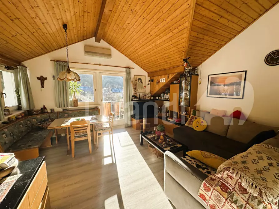 Immagine 4 di Appartamento in vendita  in via roma a Egna .Neumarkt.