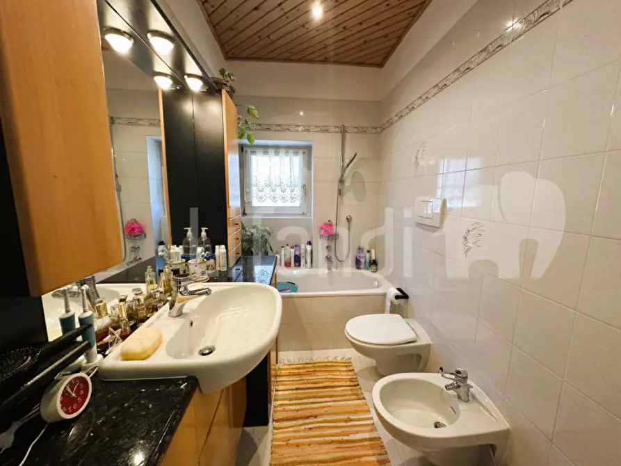 Immagine 9 di Appartamento in vendita  in via roma a Egna .Neumarkt.