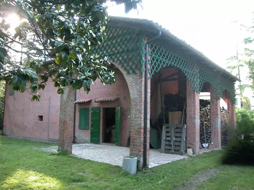 Immagine 2 di Terreno in vendita  in Corso Giuseppe Mazzini a Montebelluna