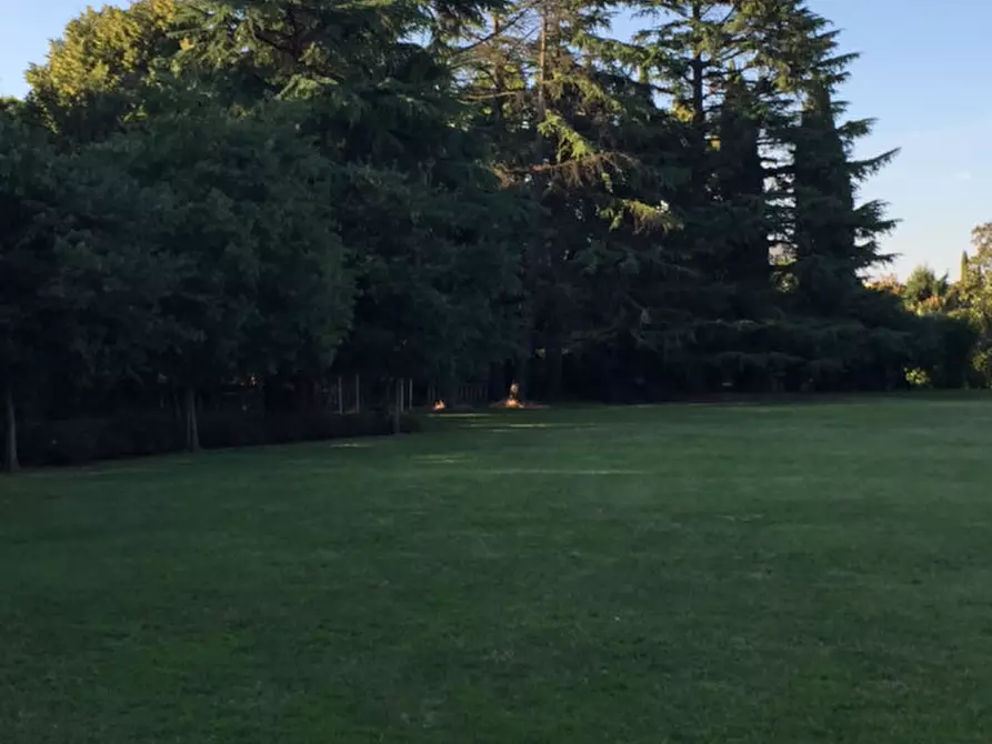 Immagine 17 di Villa in vendita  in Corso Giuseppe Mazzini a Montebelluna