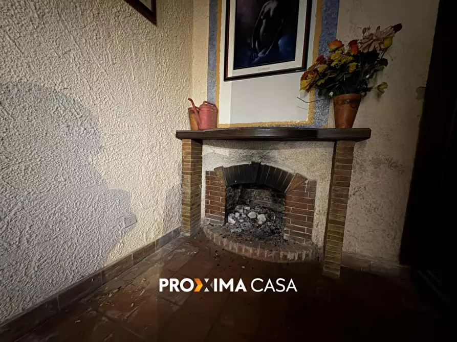 Immagine 9 di Hotel in affitto  in Via Fratelli Rosselli a Montecorvino Rovella