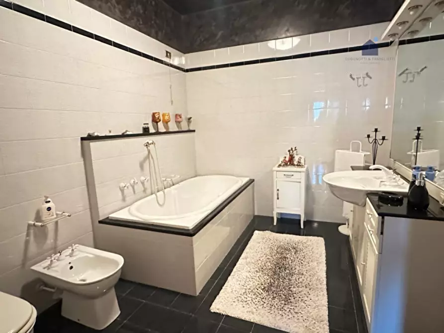 Immagine 26 di Appartamento in vendita  in via cristoforo colombo 9 a Mazzano