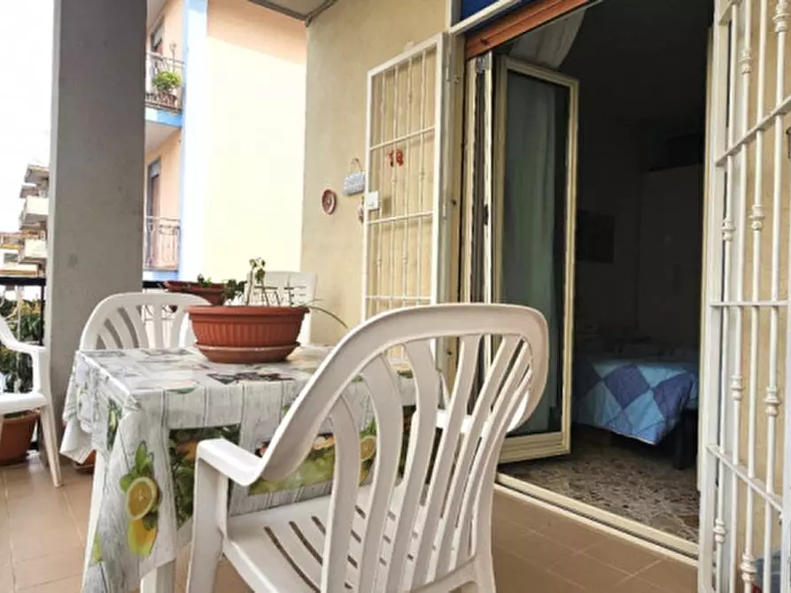 Immagine 5 di Appartamento in vendita  in via michele de vio a Palermo