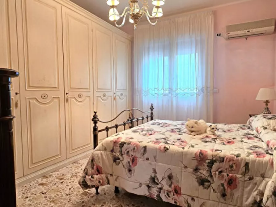 Immagine 20 di Appartamento in vendita  in via michele de vio a Palermo