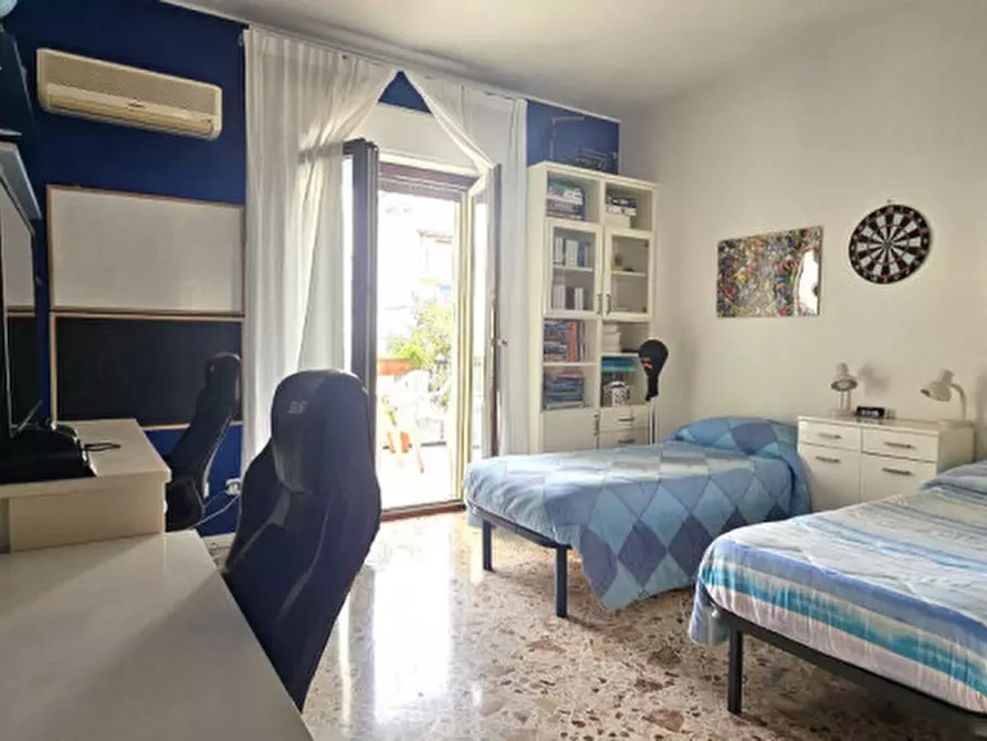 Immagine 23 di Appartamento in vendita  in via michele de vio a Palermo