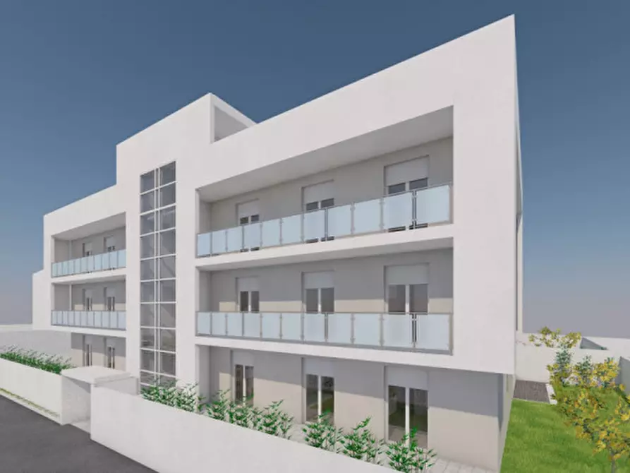 Immagine 3 di Appartamento in vendita  in Teverola, via Roma a Teverola