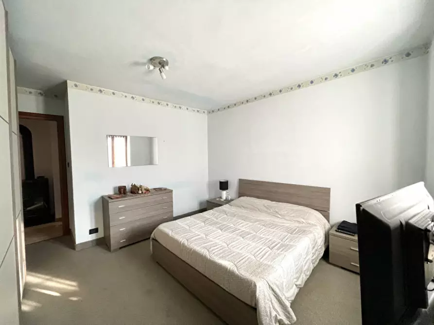 Immagine 17 di Rustico / casale in vendita  in via mont cervet 24 a Pino Torinese