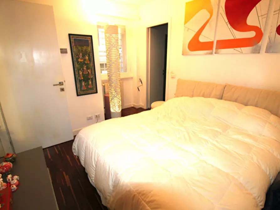 Immagine 7 di Appartamento in vendita  in Via Courmayeur a Roma