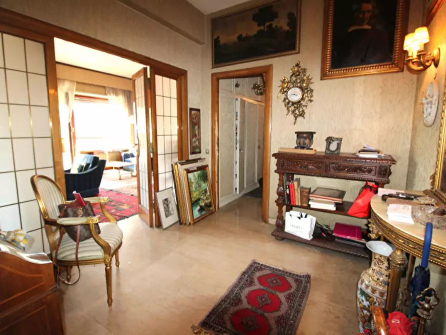 Immagine 18 di Appartamento in vendita  in Corso di Francia a Roma