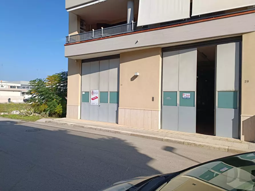 Immagine 2 di Capannone industriale in affitto  in VIA PLAUTO, 29 a Andria