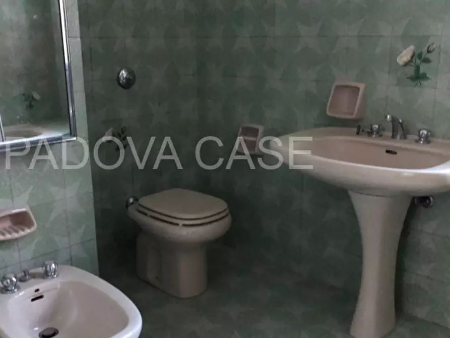 Immagine 18 di Appartamento in affitto  in via cappelli 4 a Padova