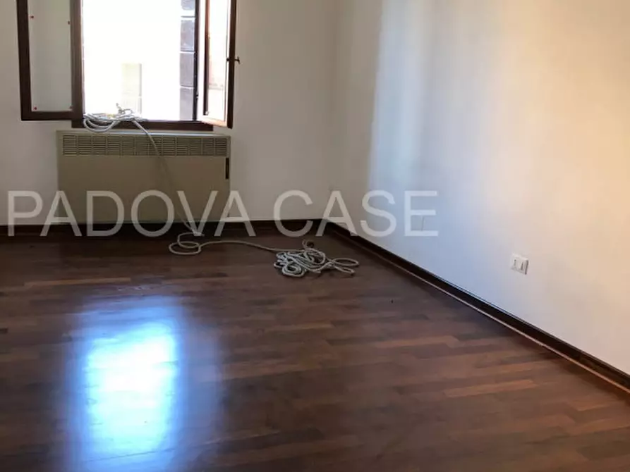 Immagine 24 di Appartamento in affitto  in via cappelli 4 a Padova