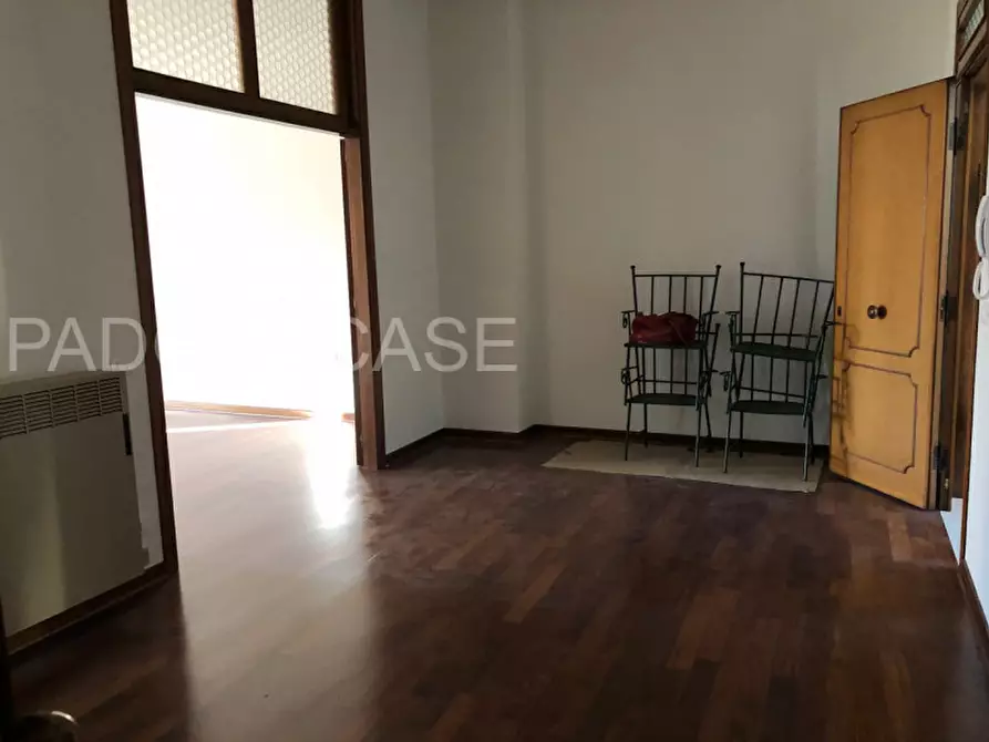 Immagine 26 di Appartamento in affitto  in via cappelli 4 a Padova