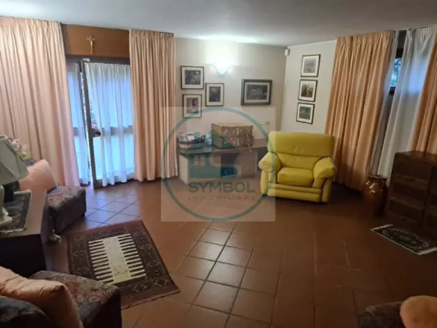 Immagine 4 di Casa indipendente in vendita  in Via Giulio Cesare a Salzano