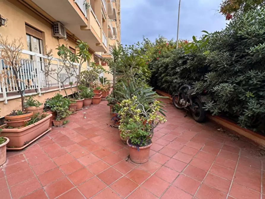 Immagine 12 di Appartamento in vendita  in Via Raffaele La Valle a Palermo