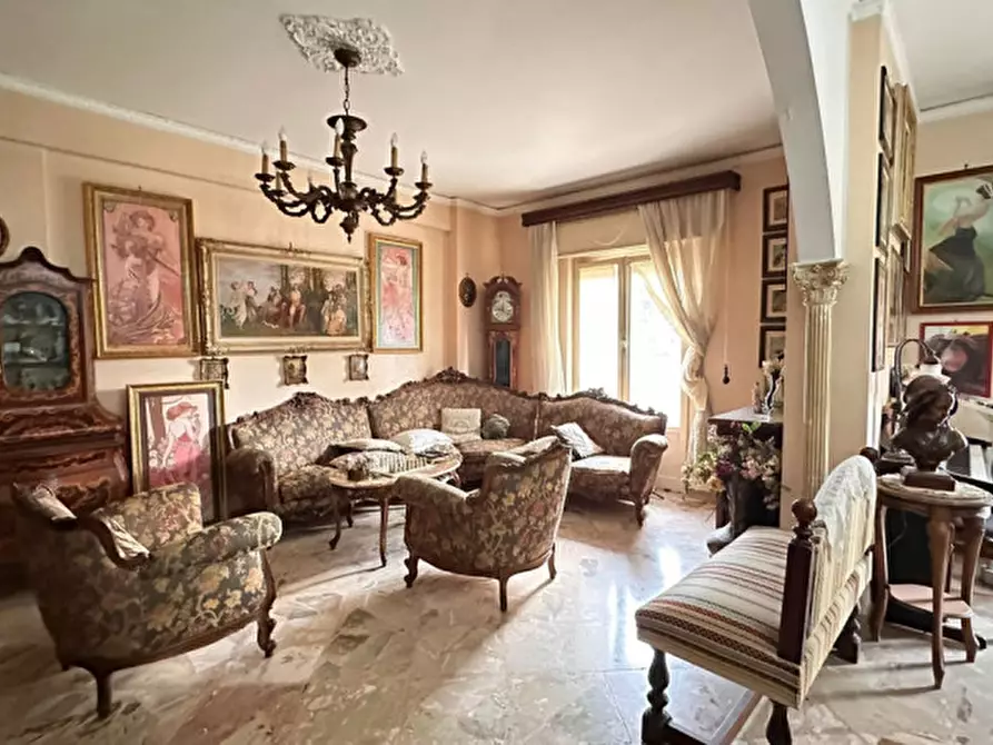 Immagine 25 di Appartamento in vendita  in Via Raffaele La Valle a Palermo
