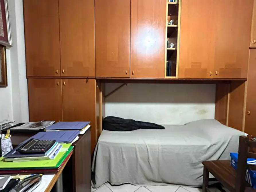 Immagine 42 di Appartamento in vendita  in Via Raffaele La Valle a Palermo