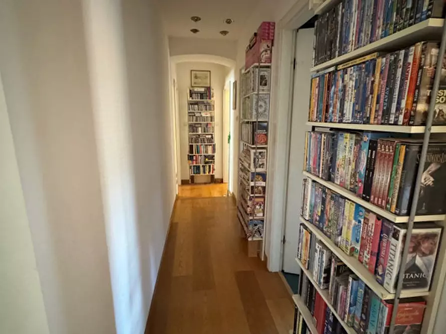 Immagine 2 di Appartamento in vendita  in Via Roma a Santa Margherita Ligure