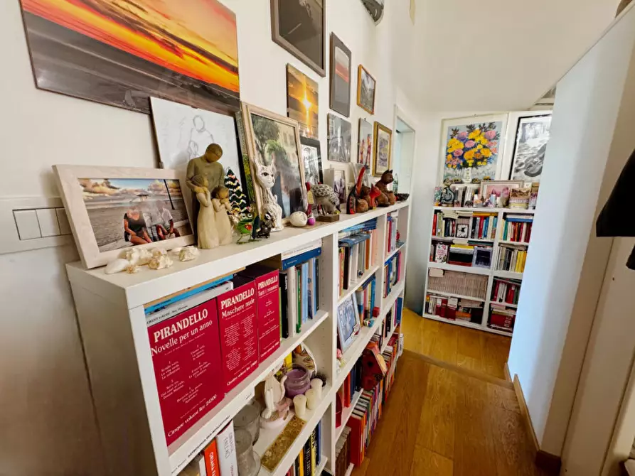 Immagine 6 di Appartamento in vendita  in Via Roma a Santa Margherita Ligure