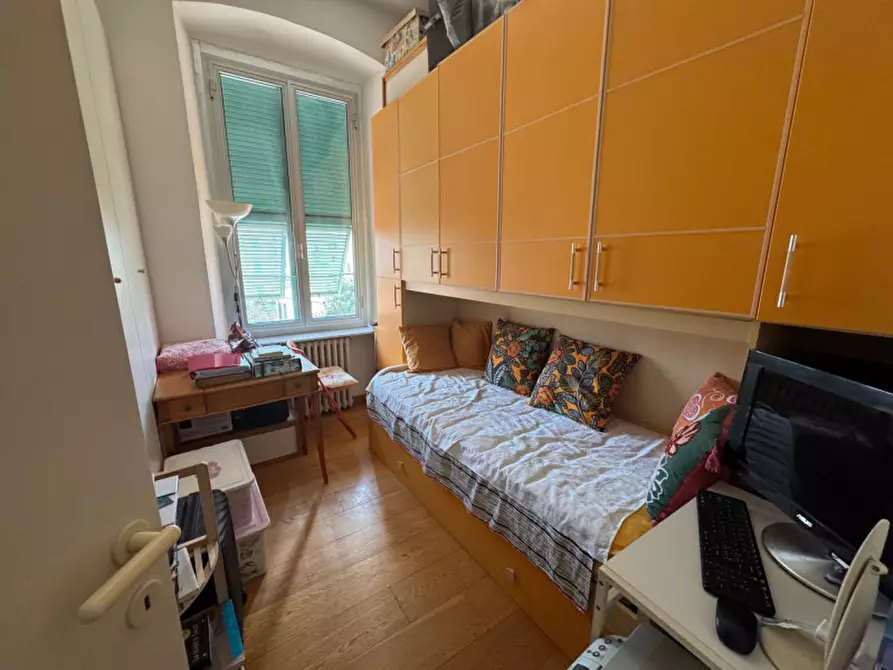 Immagine 13 di Appartamento in vendita  in Via Roma a Santa Margherita Ligure