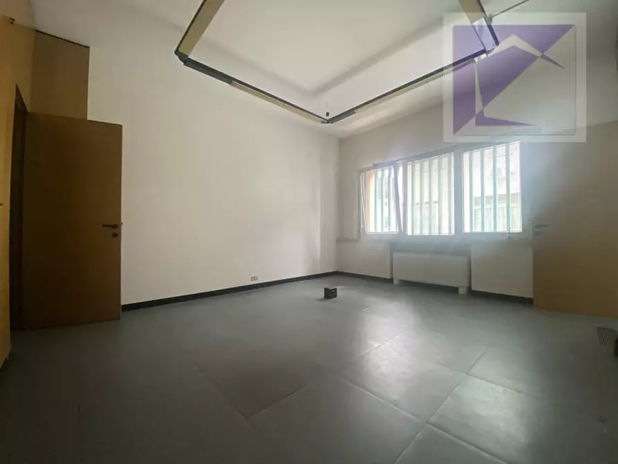 Immagine 3 di Negozio in affitto  a Massanzago