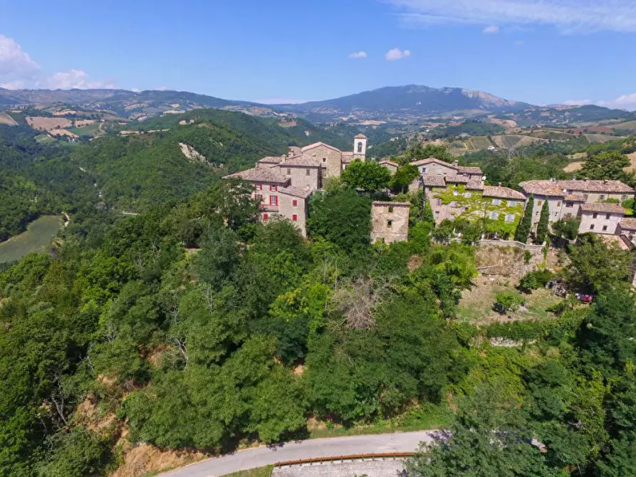 Immagine 18 di Casa indipendente in vendita  in Cavoleto a Piandimeleto