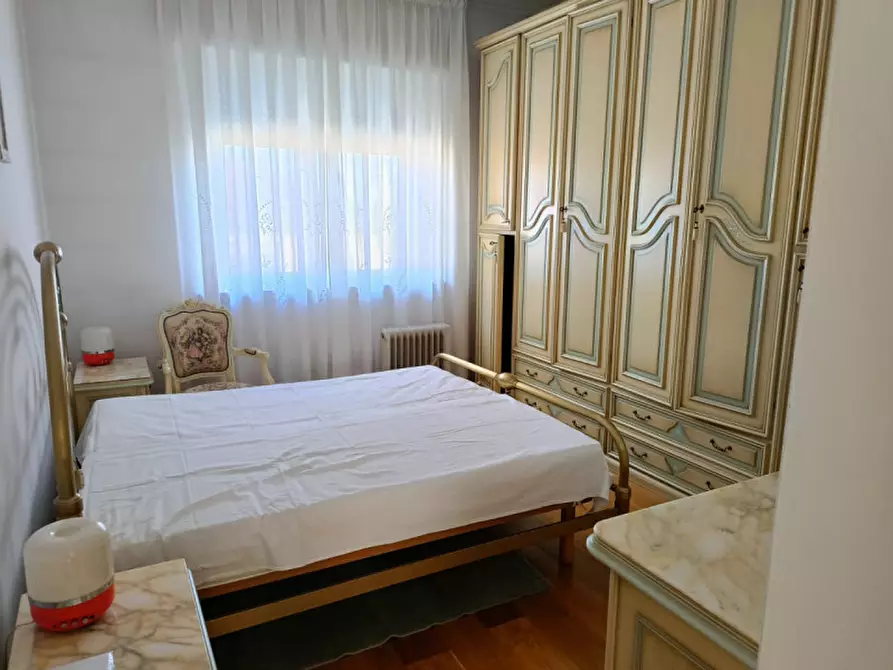 Immagine 7 di Appartamento in vendita  in Strada Alessandria 171 a Casale Monferrato