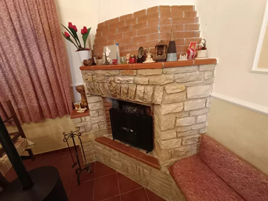 Immagine 10 di Villa in vendita  a Andria