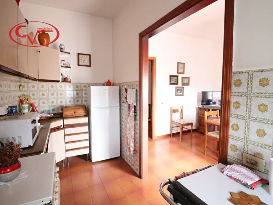 Immagine 3 di Appartamento in vendita  in Via Toscanini a Bucine