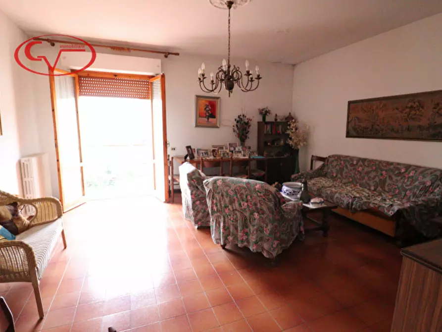 Immagine 7 di Appartamento in vendita  in Via Toscanini a Bucine