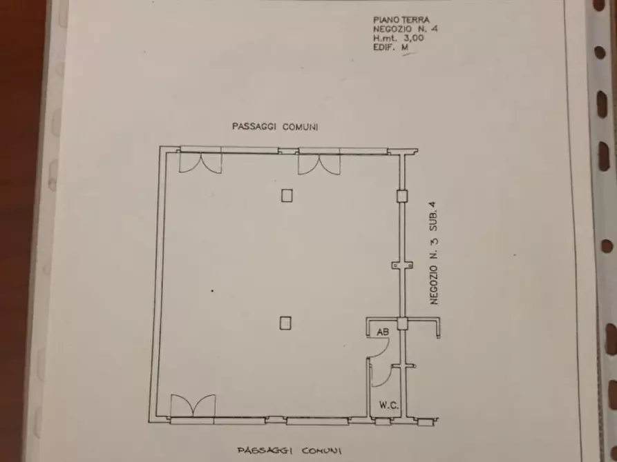 Immagine 32 di Negozio in affitto  in Via San Marcello Pistoiese a Roma