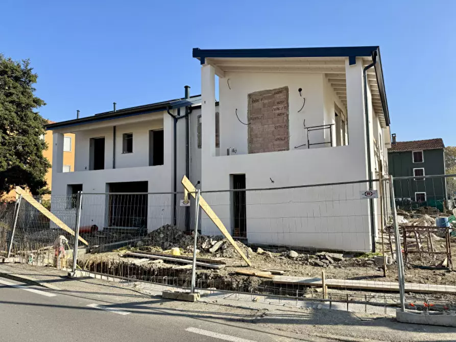 Immagine 5 di Casa quadrifamiliare in vendita  in Strada Martinella 320 a Parma