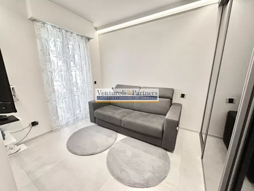 Immagine 14 di Appartamento in vendita  in Via Cassio a Desenzano Del Garda