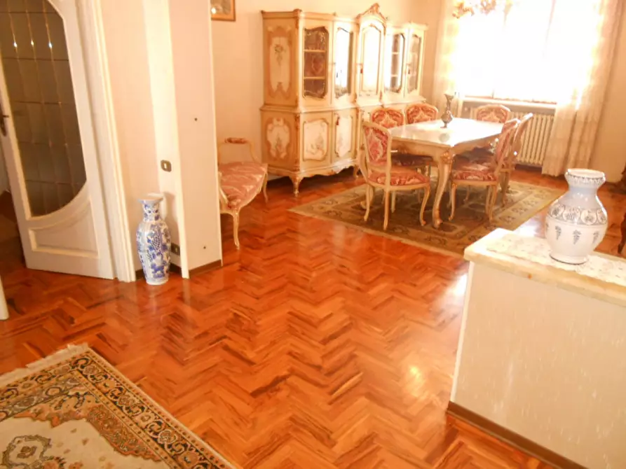 Immagine 3 di Appartamento in vendita  in Via Beccaria n.2 a None