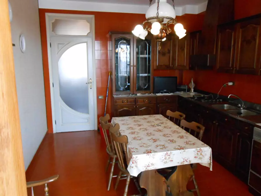 Immagine 8 di Appartamento in vendita  in Via Beccaria n.2 a None