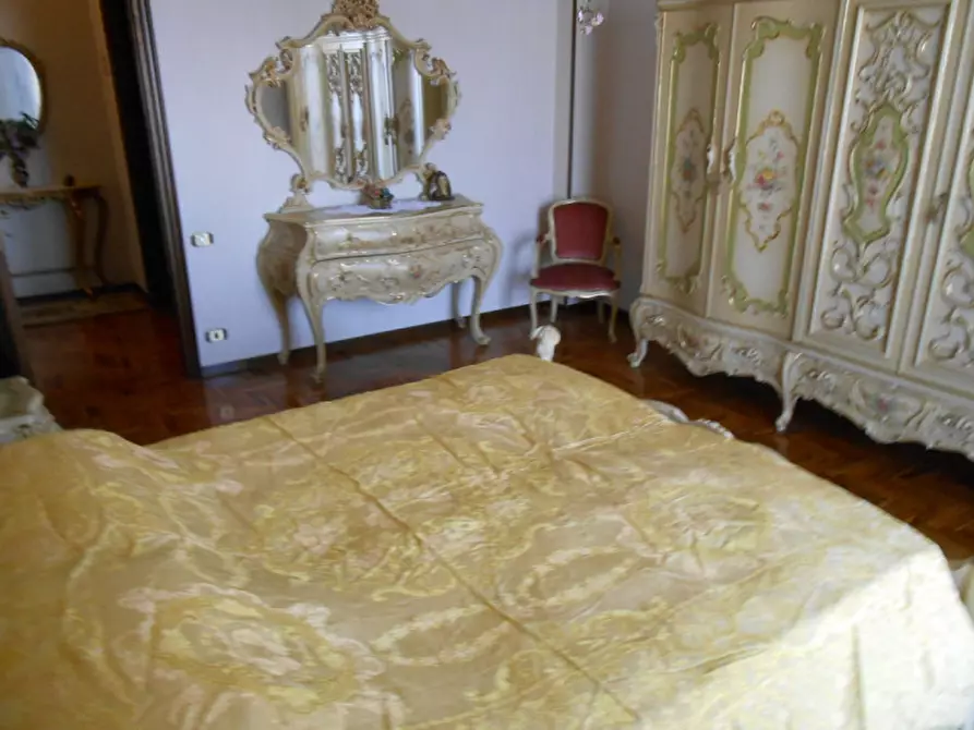 Immagine 10 di Appartamento in vendita  in Via Beccaria n.2 a None