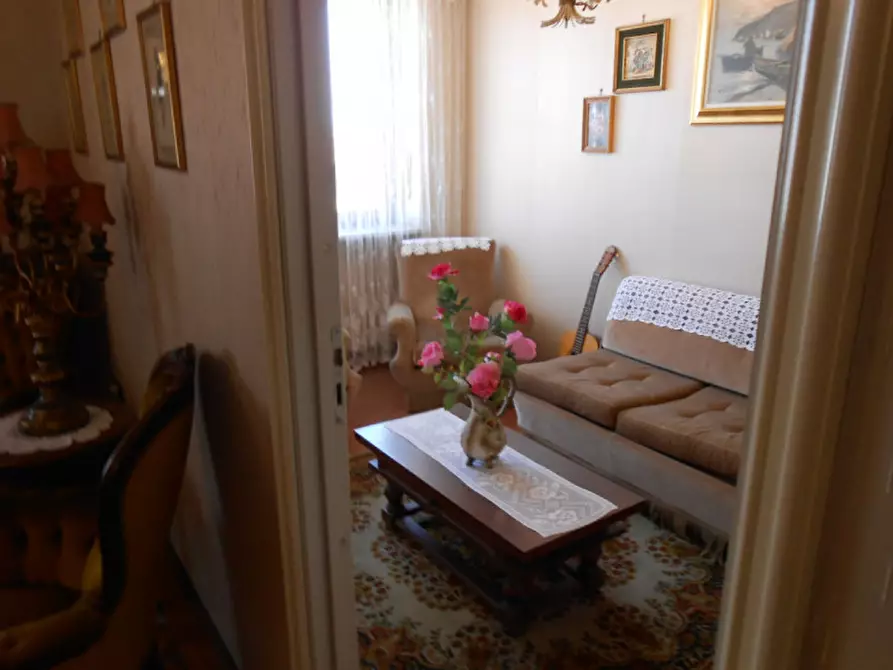 Immagine 11 di Appartamento in vendita  in Via Beccaria n.2 a None