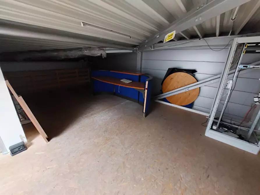 Immagine 11 di Ufficio in vendita  in Via Enrico Fermi - Enrico-Fermi-Straße a Bolzano