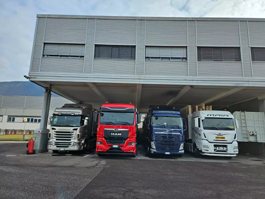 Immagine 15 di Ufficio in vendita  in Via Enrico Fermi - Enrico-Fermi-Straße a Bolzano