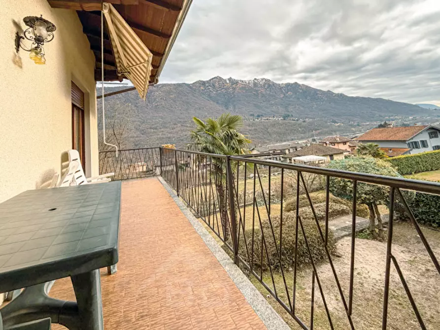 Immagine 9 di Casa bifamiliare in vendita  in Via Ceretti 8 a Casale Corte Cerro