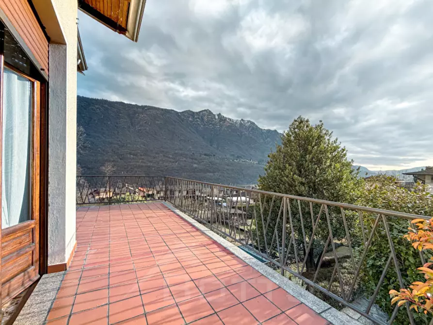 Immagine 21 di Casa bifamiliare in vendita  in Via Ceretti 8 a Casale Corte Cerro