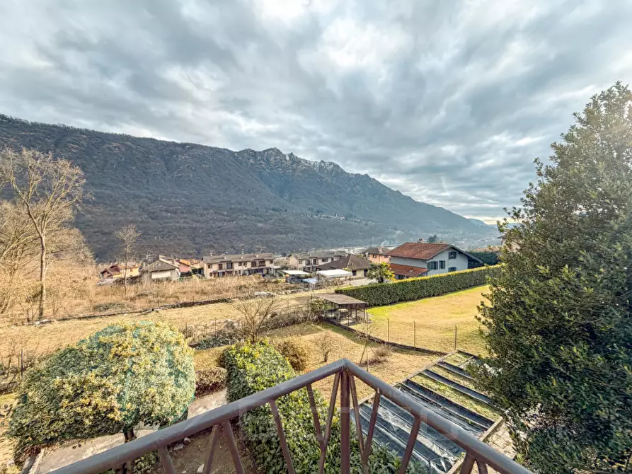 Immagine 26 di Casa bifamiliare in vendita  in Via Ceretti 8 a Casale Corte Cerro