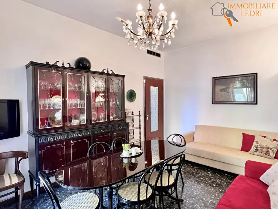 Immagine 11 di Appartamento in vendita  in via Tiziano a Verona