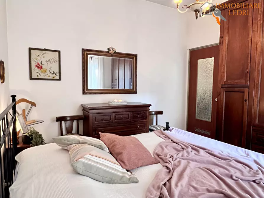 Immagine 13 di Appartamento in vendita  in via Tiziano a Verona