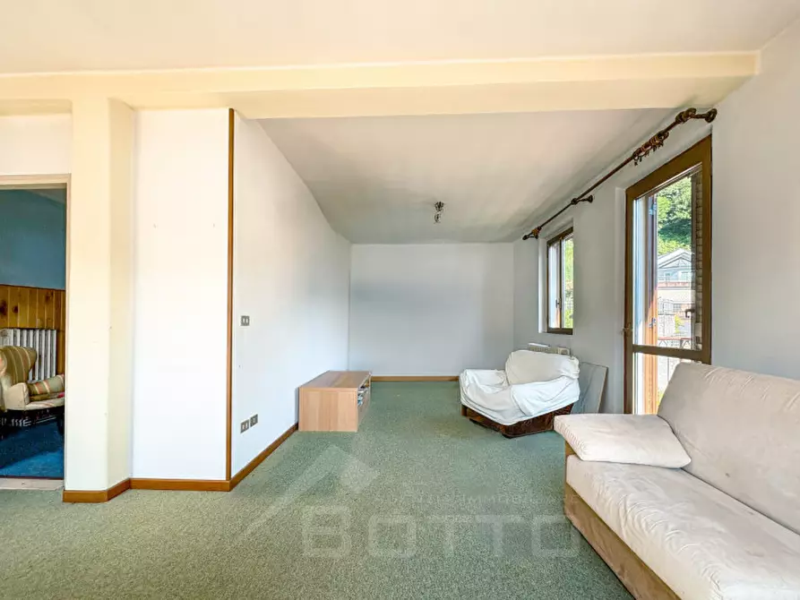 Immagine 7 di Appartamento in vendita  in Via Repubblica 60 a Omegna