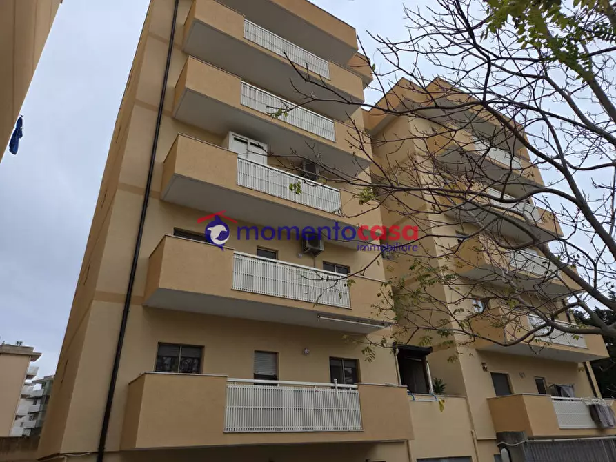 Immagine 3 di Appartamento in vendita  in Via Sbarre Centrali 715 a Reggio Di Calabria